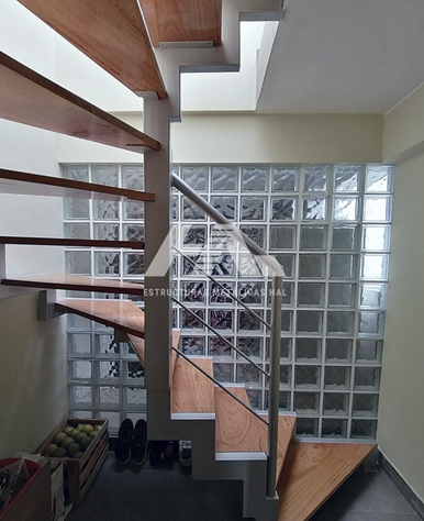 Escaleras Compensadas de Diseño Cajón - Imagen 5